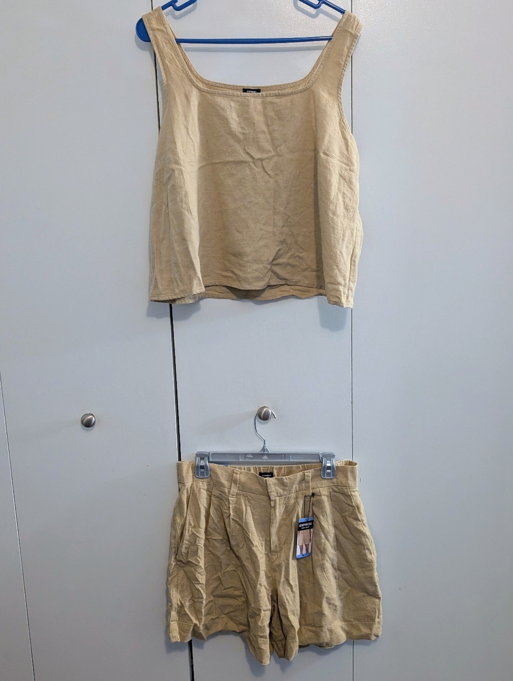 Express Khaki Linen Rayon Blend Short Matching Set Sleeveless Top Pleated Shorts